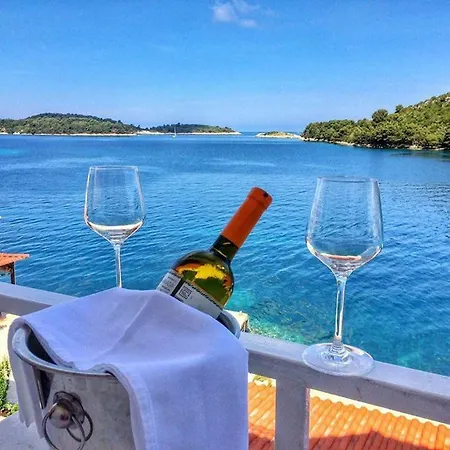 Mljet Sunset Apartments Pomena Exteriör bild
